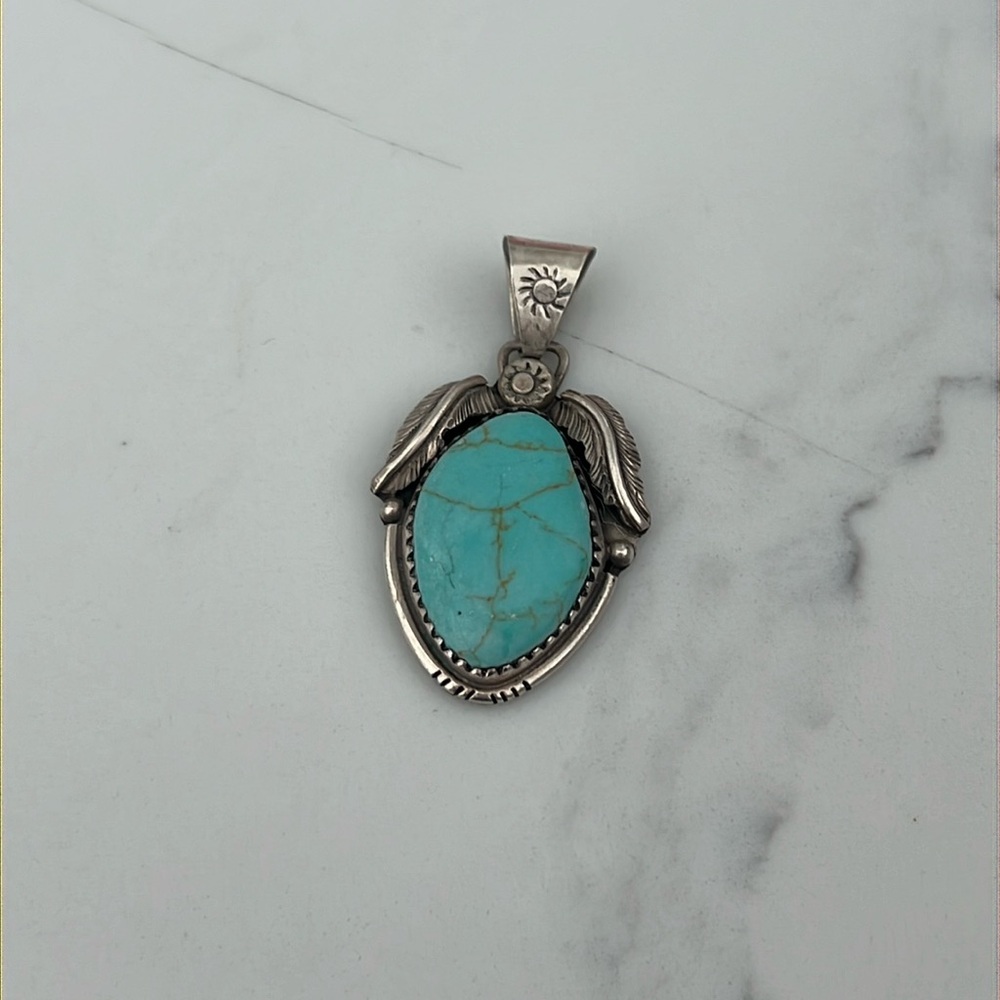 Turquoise stone pendant